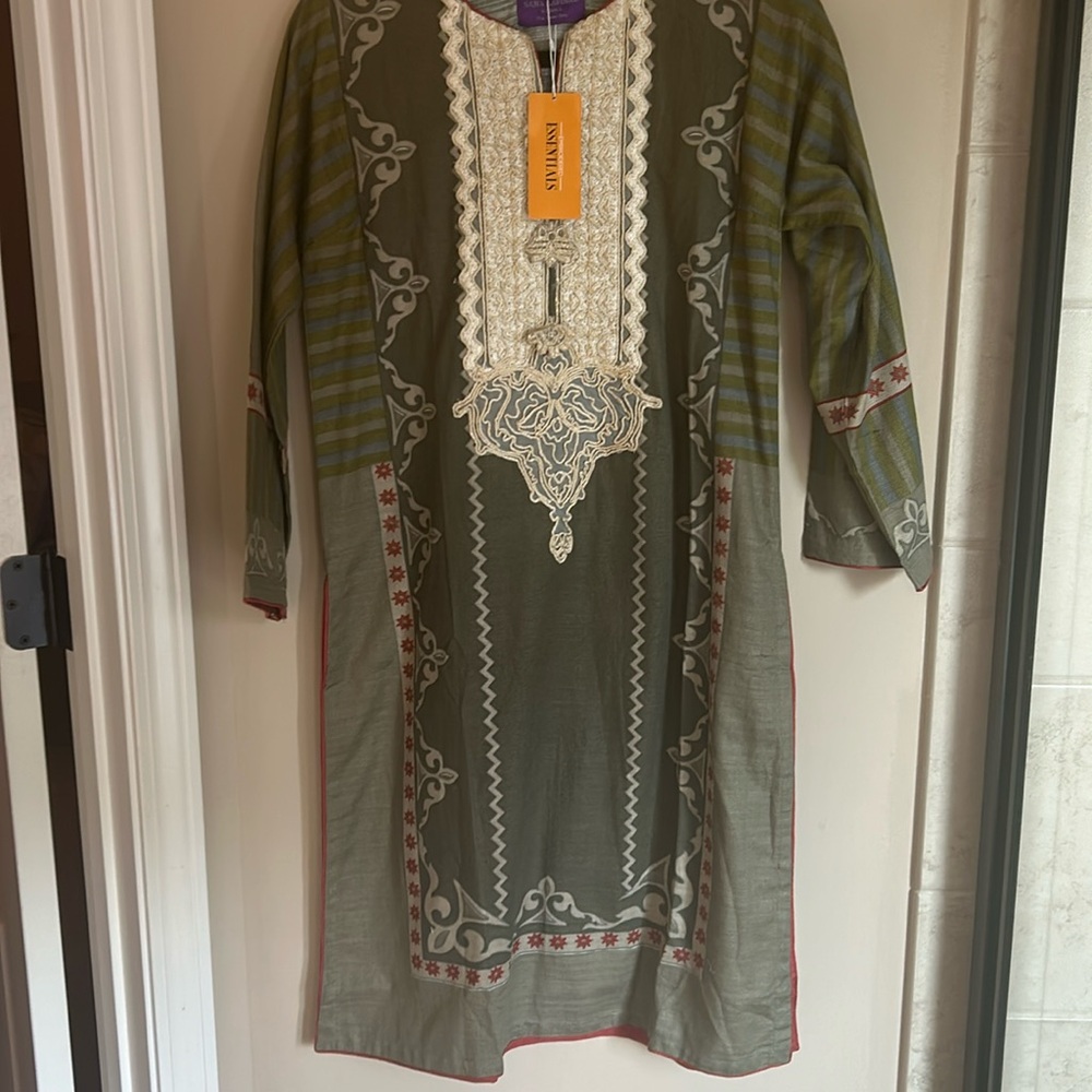 Sana Safinaz xs kurti